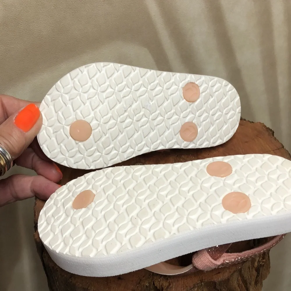 Reef‎ sandals